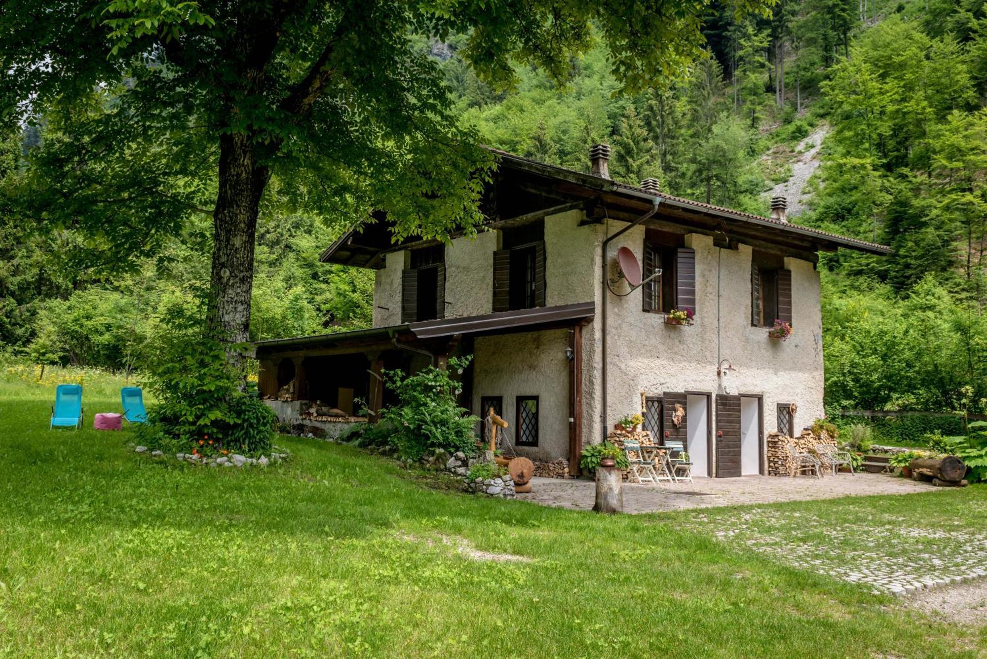 Willa Chalet Silenthia Lenzumo di Concei Zewnętrze zdjęcie